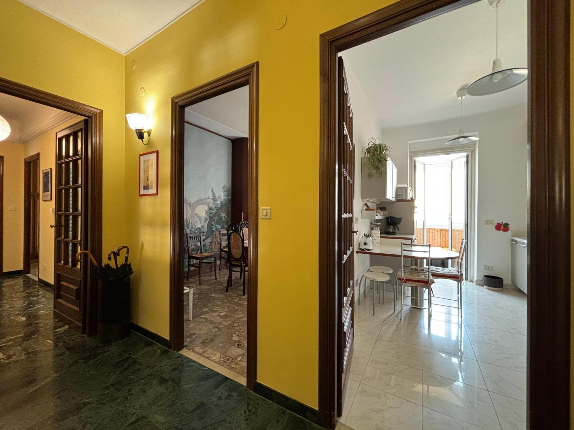 벤티밀리아 Casa Cele Centro Citta Vista Mare 아파트 외부 사진
